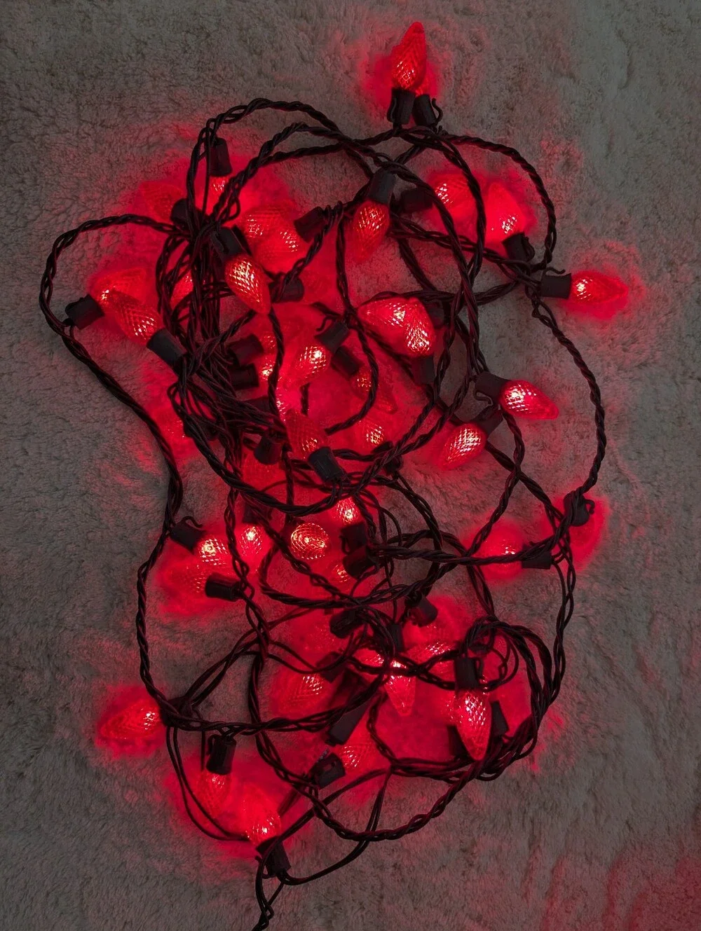 LED Christmas Lights Strawberry 50CT GE C6 Vintage Style Lights W Built In Clips